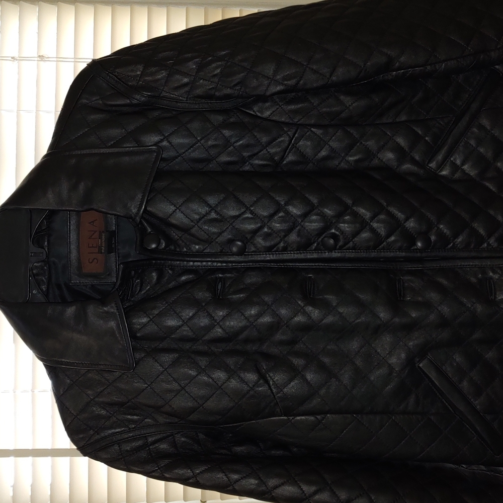 Fully lined Genuine Leather jacket